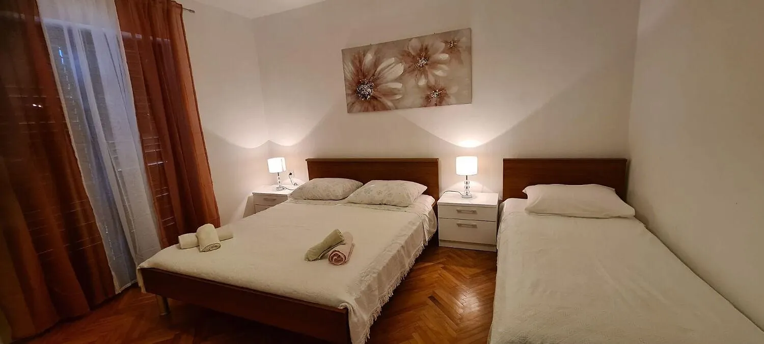 Apartments Dari Sali